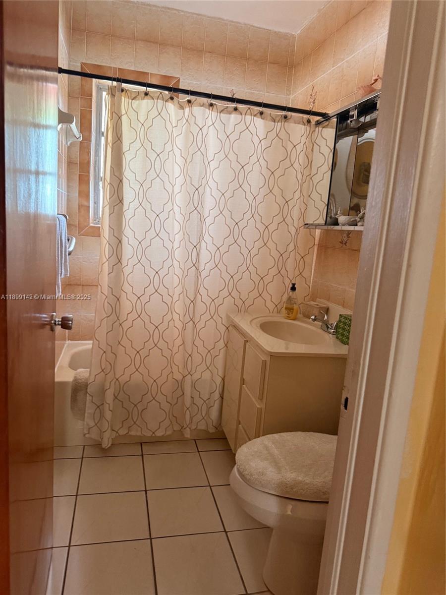   /  2364 sq. ft. $ 2025-10-20 0 Photo