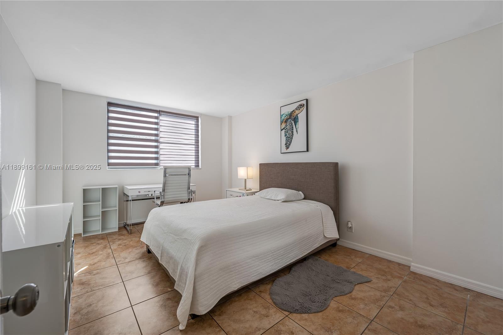 See details 511 2 / 2 1240 sq. ft. $ 2025-10-20 0 Photo