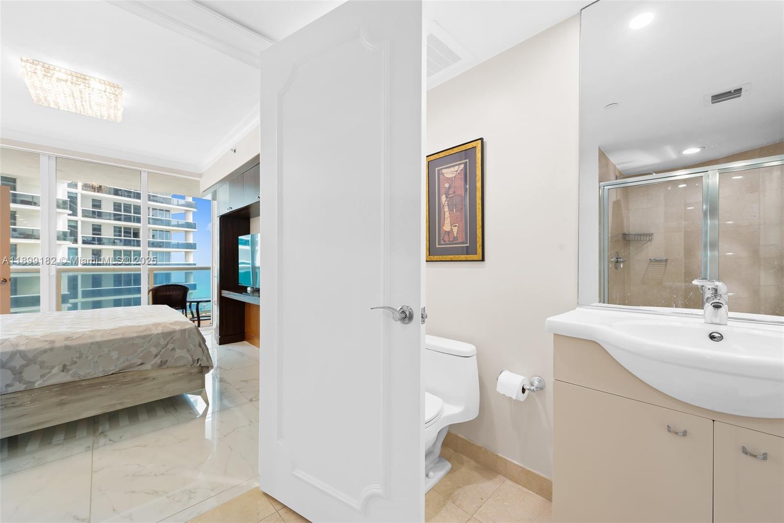 See details 3708 2 / 2 1458 sq. ft. $ 2025-10-20 0 Photo