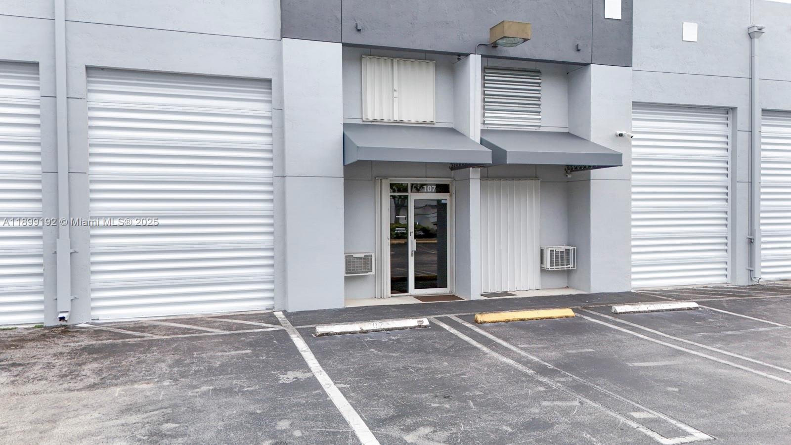 See details 107B  /   sq. ft. $ 2025-10-20 0 Photo