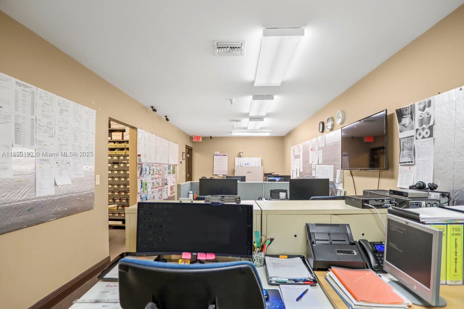 See details 107B  /   sq. ft. $ 2025-10-20 0 Photo