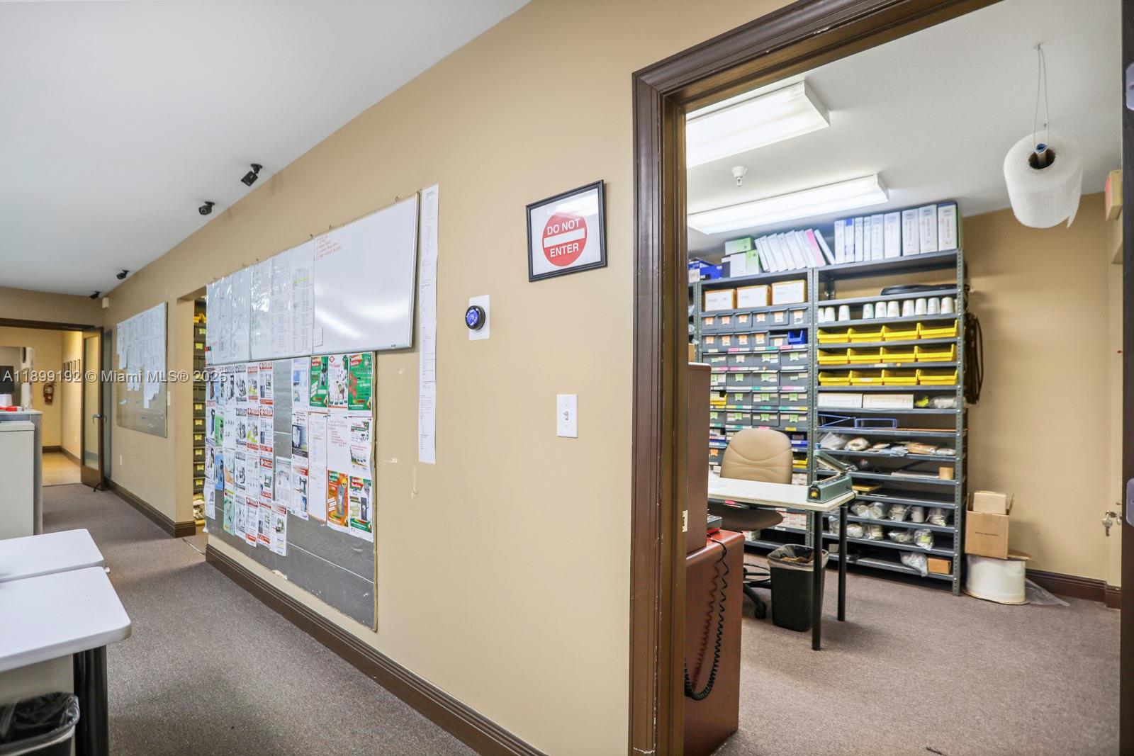 See details 107B  /   sq. ft. $ 2025-10-20 0 Photo