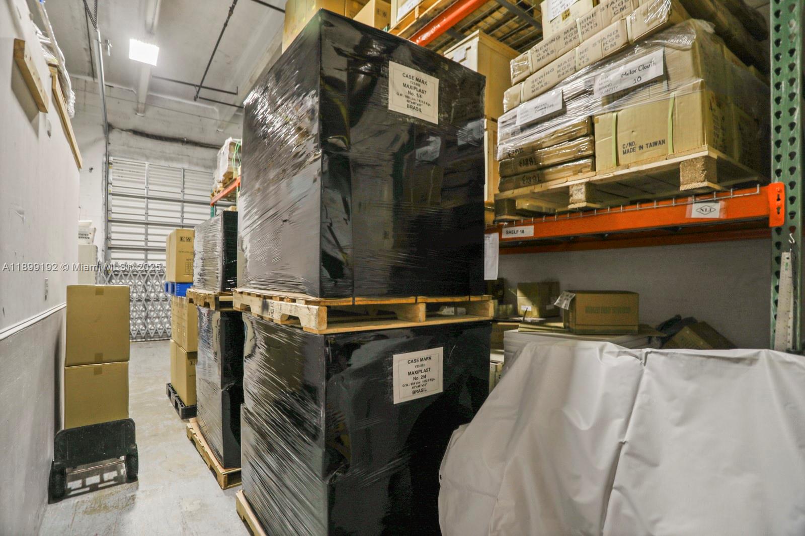 See details 107B  /   sq. ft. $ 2025-10-20 0 Photo