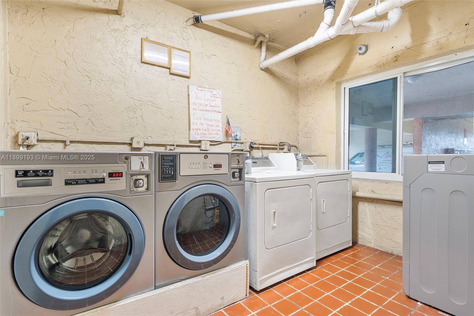 See details / 25899 sq. ft. $ 2025-10-20 0 Photo