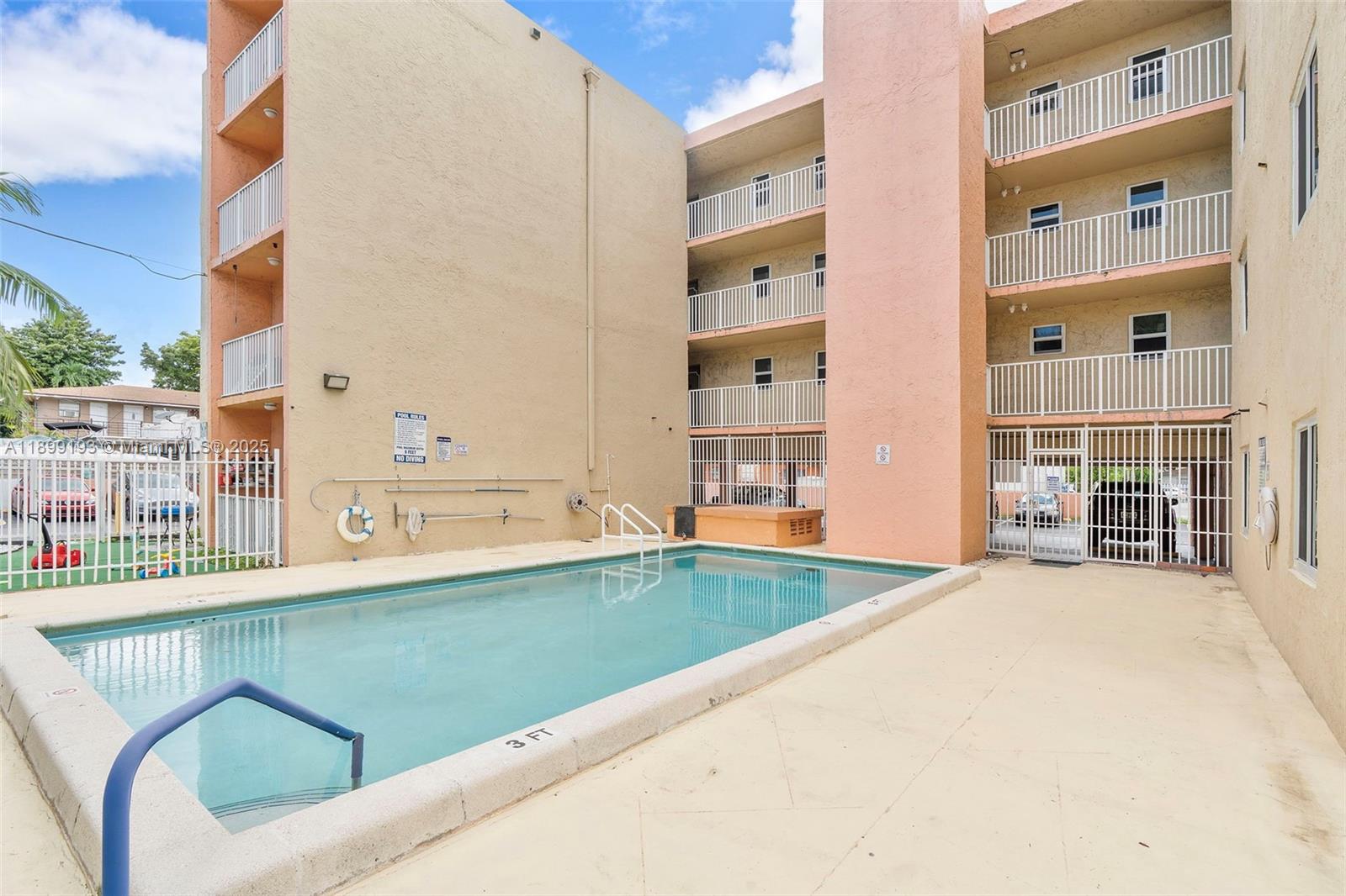 See details / 25899 sq. ft. $ 2025-10-20 0 Photo
