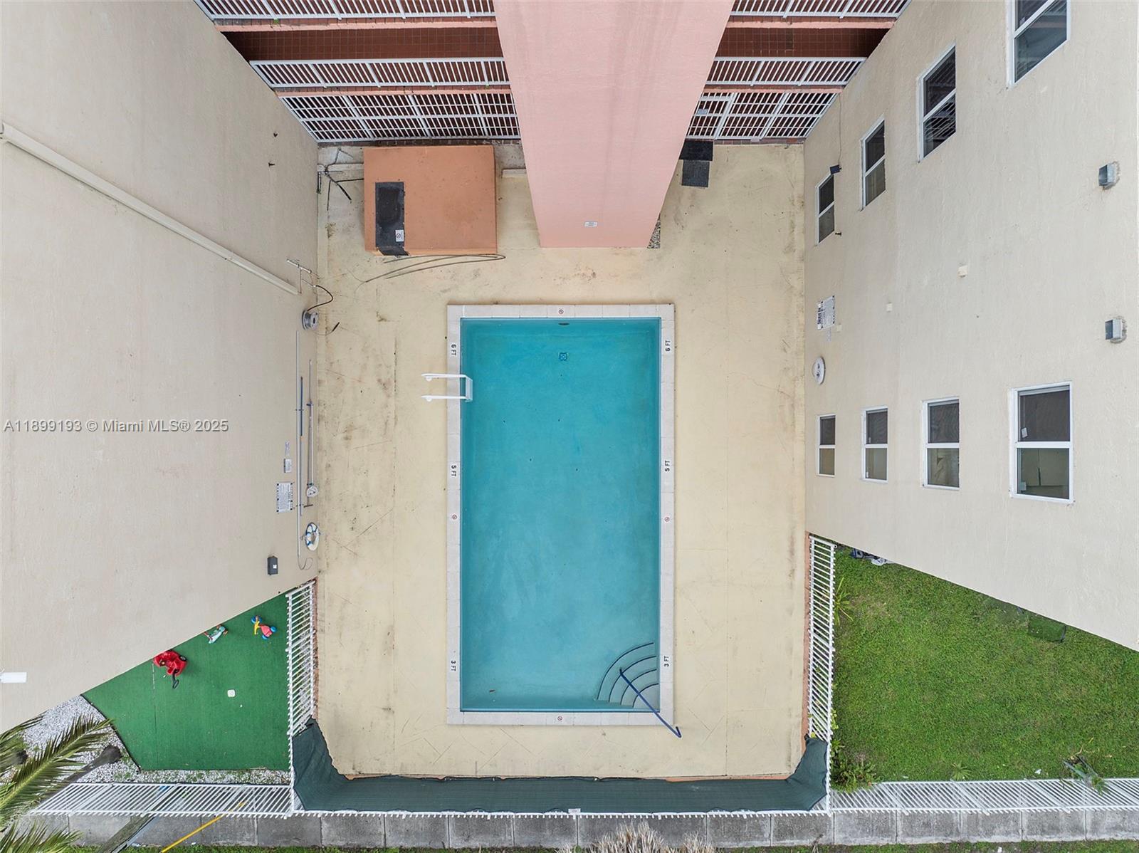 See details / 25899 sq. ft. $ 2025-10-20 0 Photo