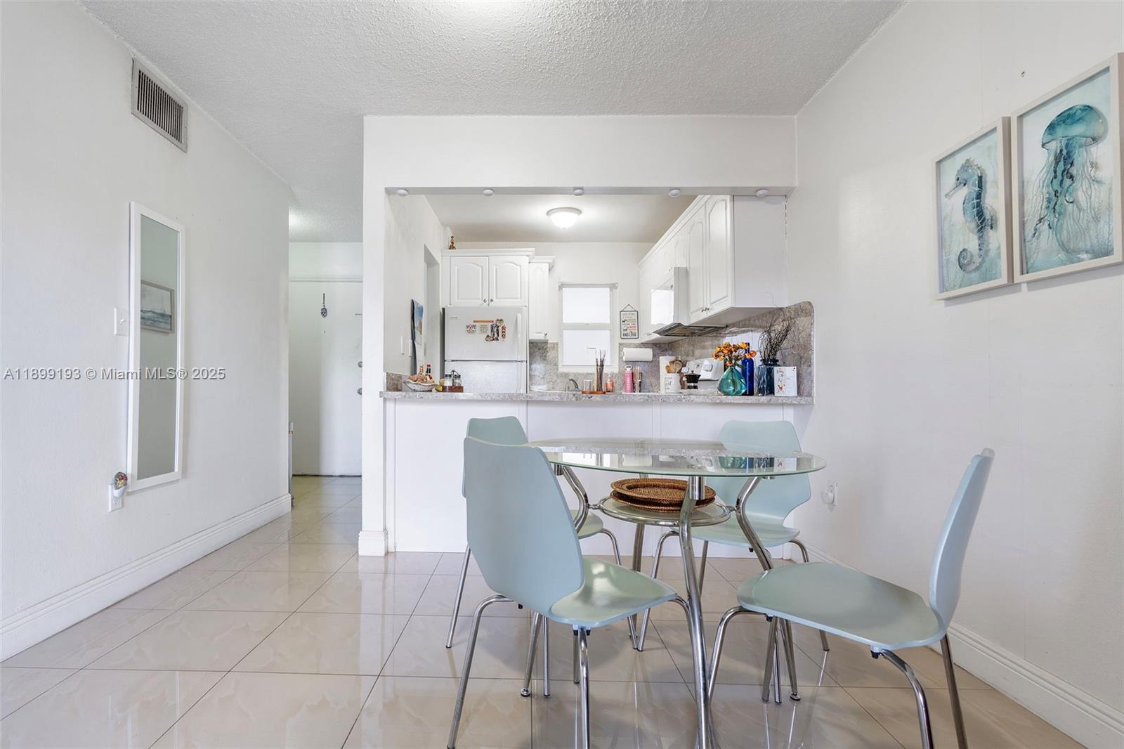 See details / 25899 sq. ft. $ 2025-10-20 0 Photo