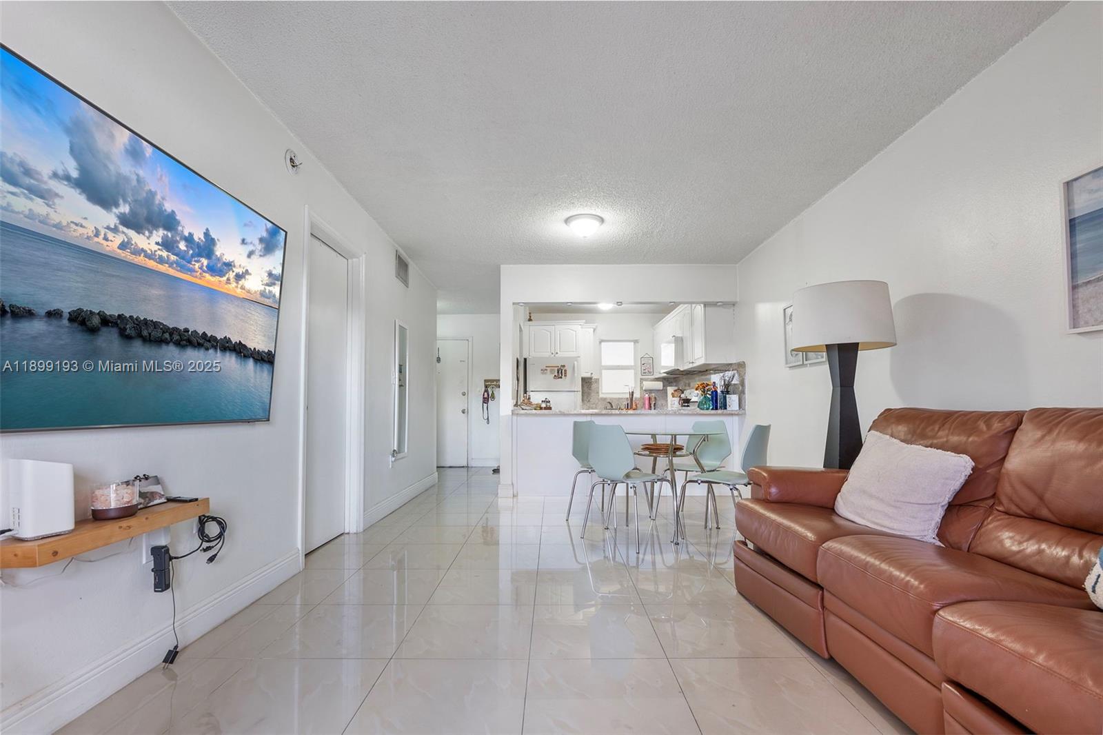 See details / 25899 sq. ft. $ 2025-10-20 0 Photo