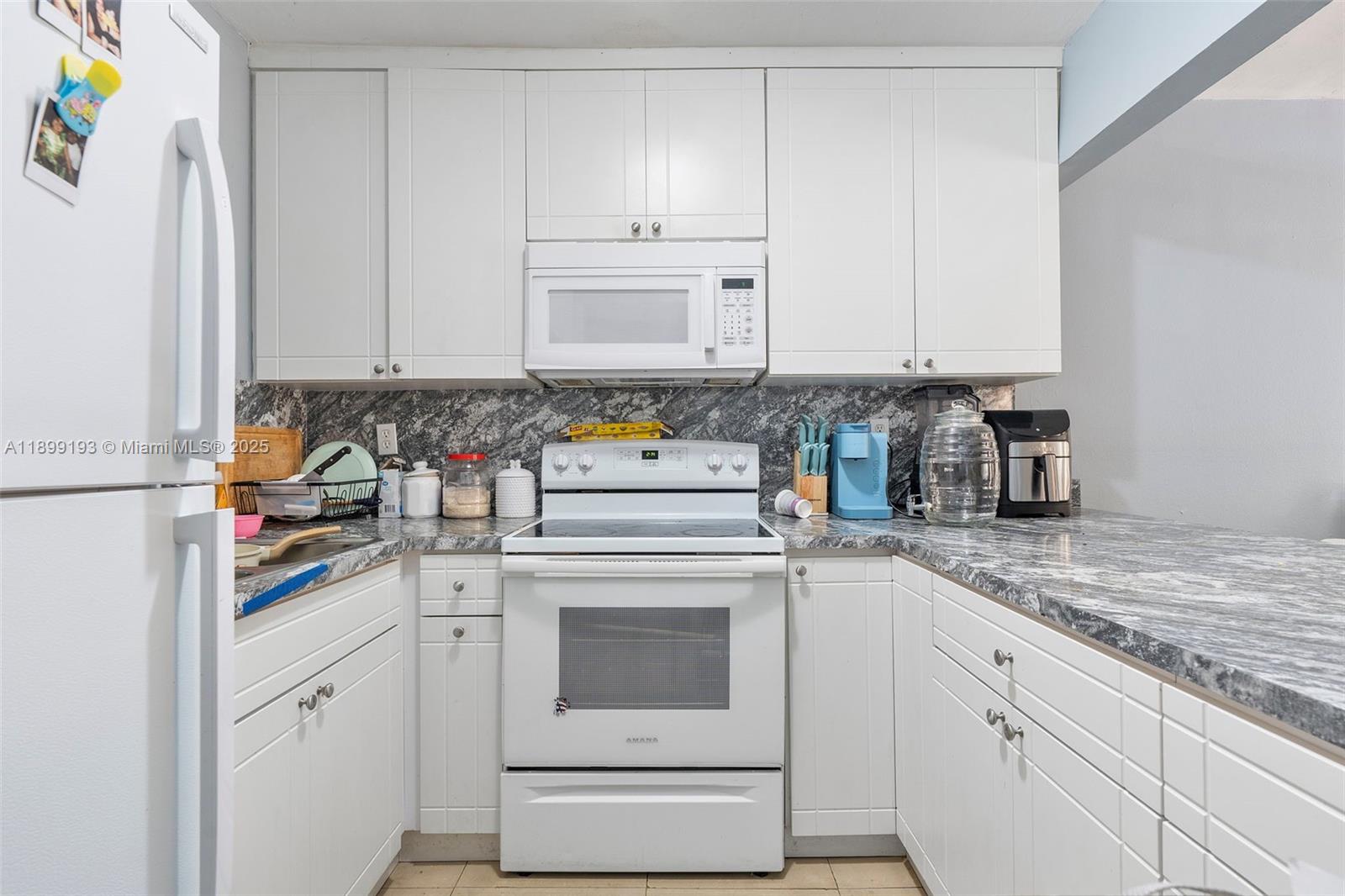 See details / 25899 sq. ft. $ 2025-10-20 0 Photo