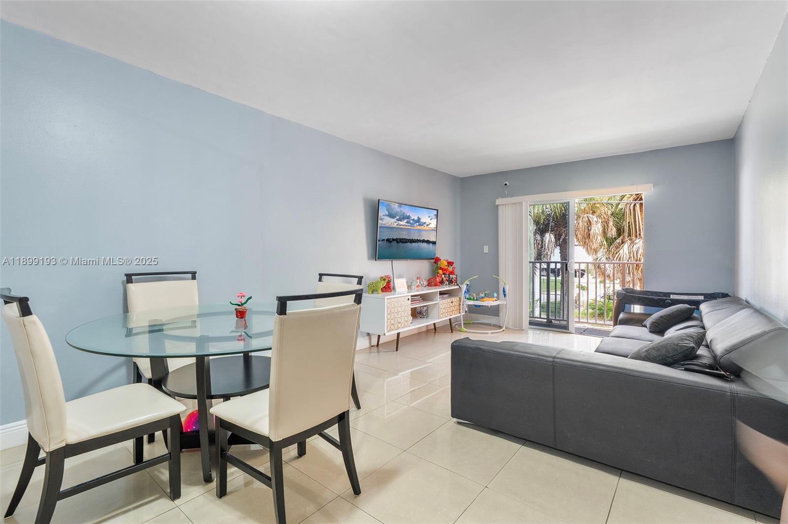 See details / 25899 sq. ft. $ 2025-10-20 0 Photo