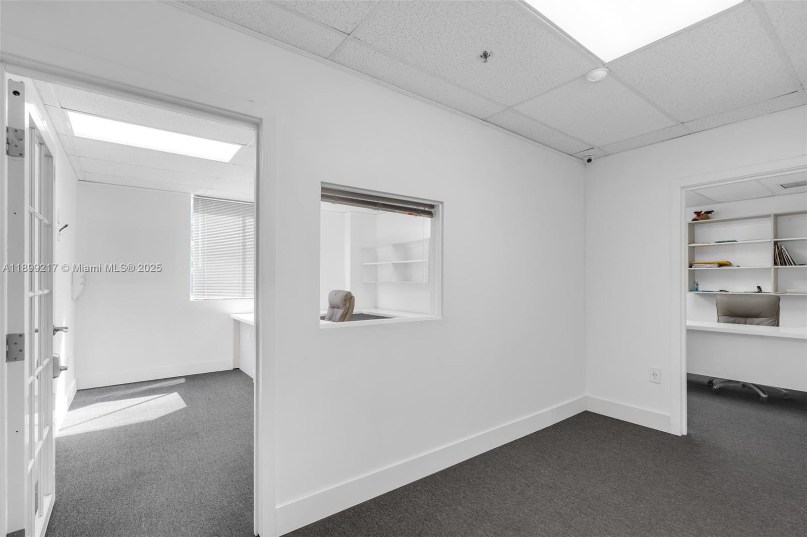 See details 5  /   sq. ft. $ 2025-10-20 0 Photo