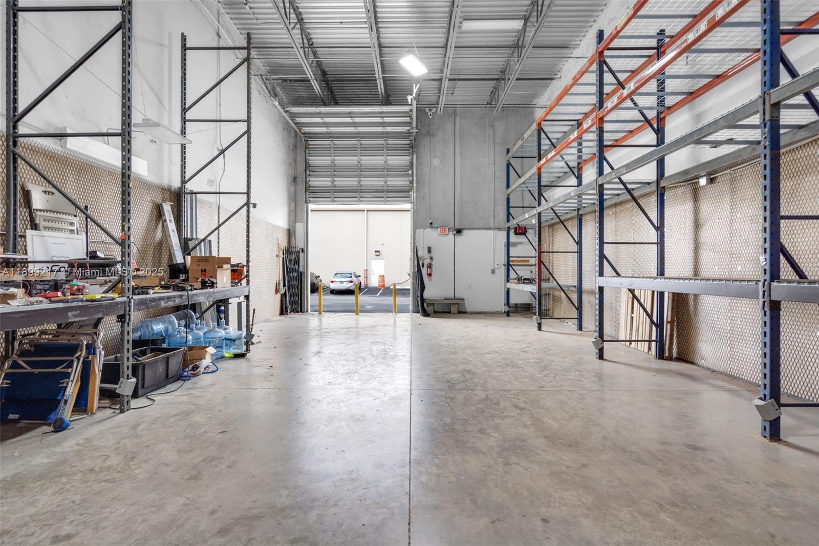 See details 5  /   sq. ft. $ 2025-10-20 0 Photo