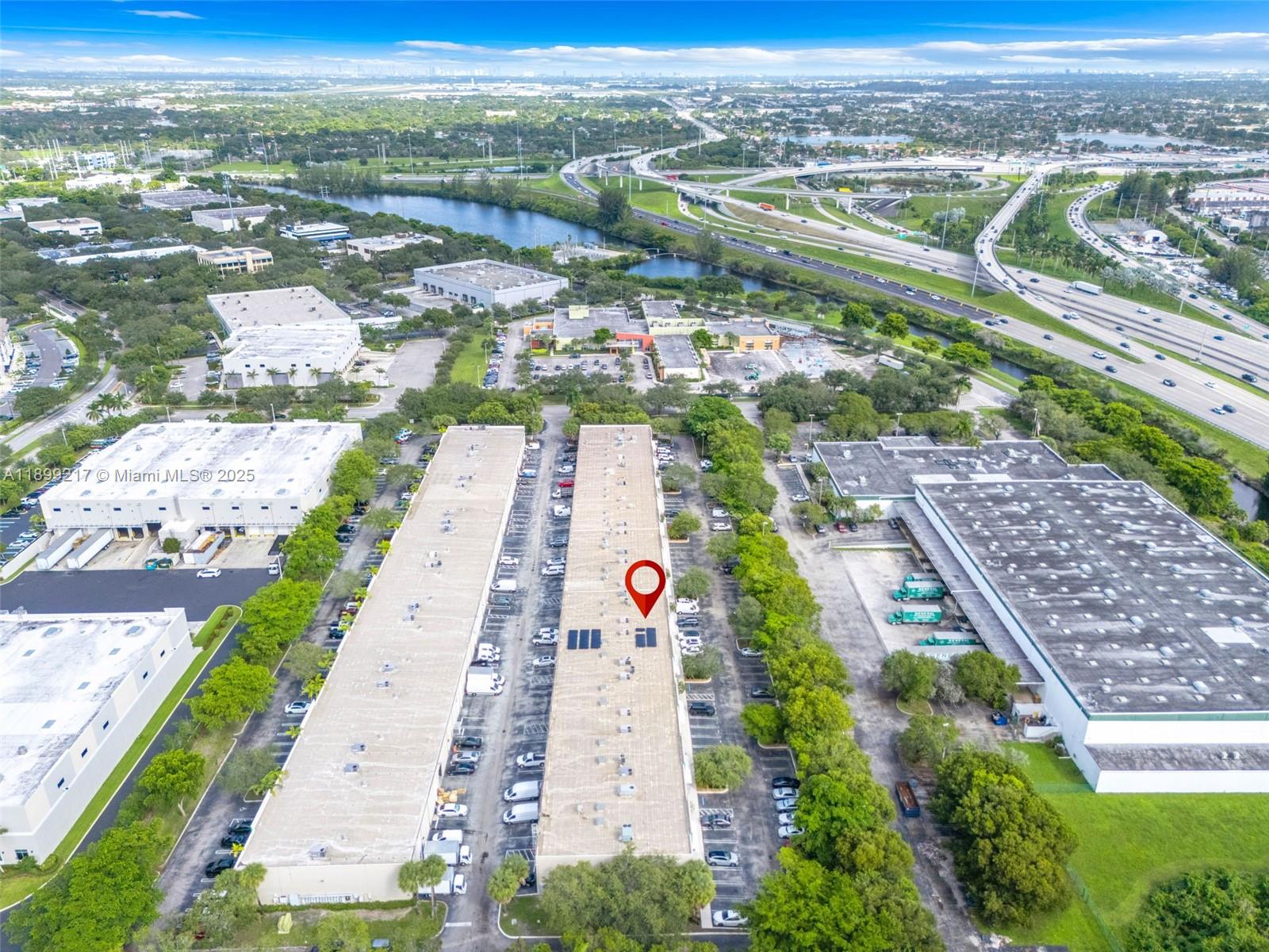 See details 5  /   sq. ft. $ 2025-10-20 0 Photo