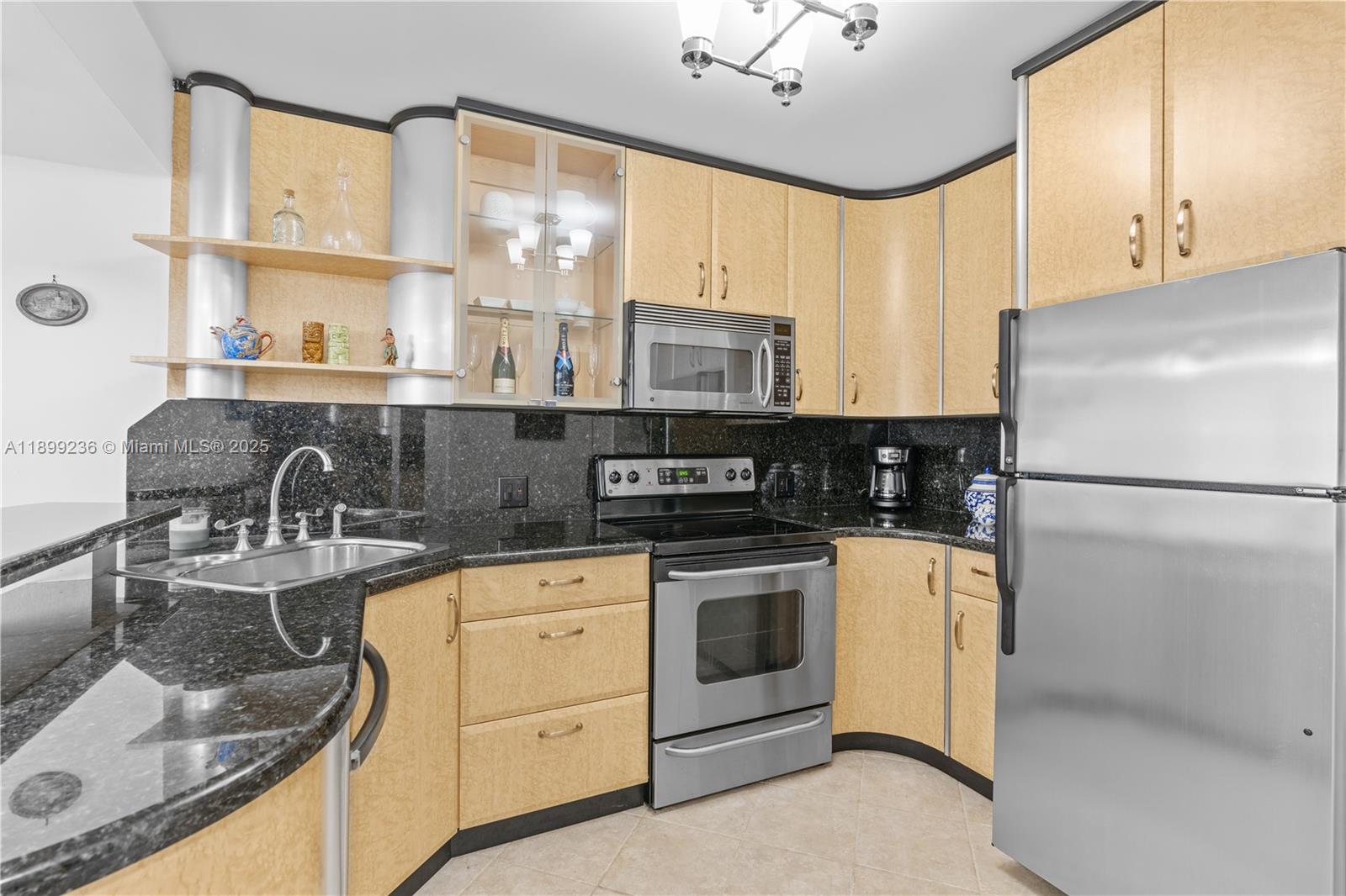 Photo of 20379 Country Club Dr  #2039, Aventura, Florida, 33180 - 