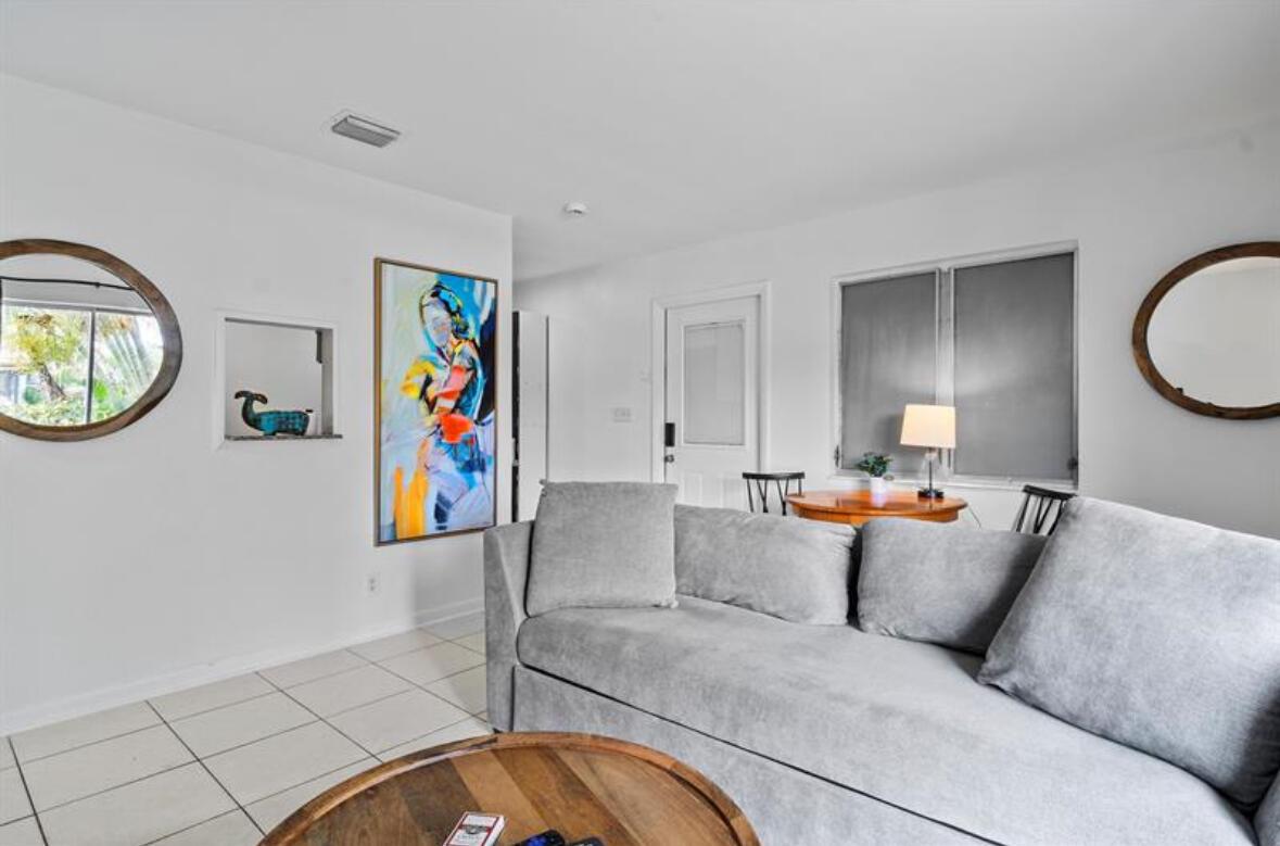   / 0 2910 sq. ft. $ 2026-05-19 0 foto