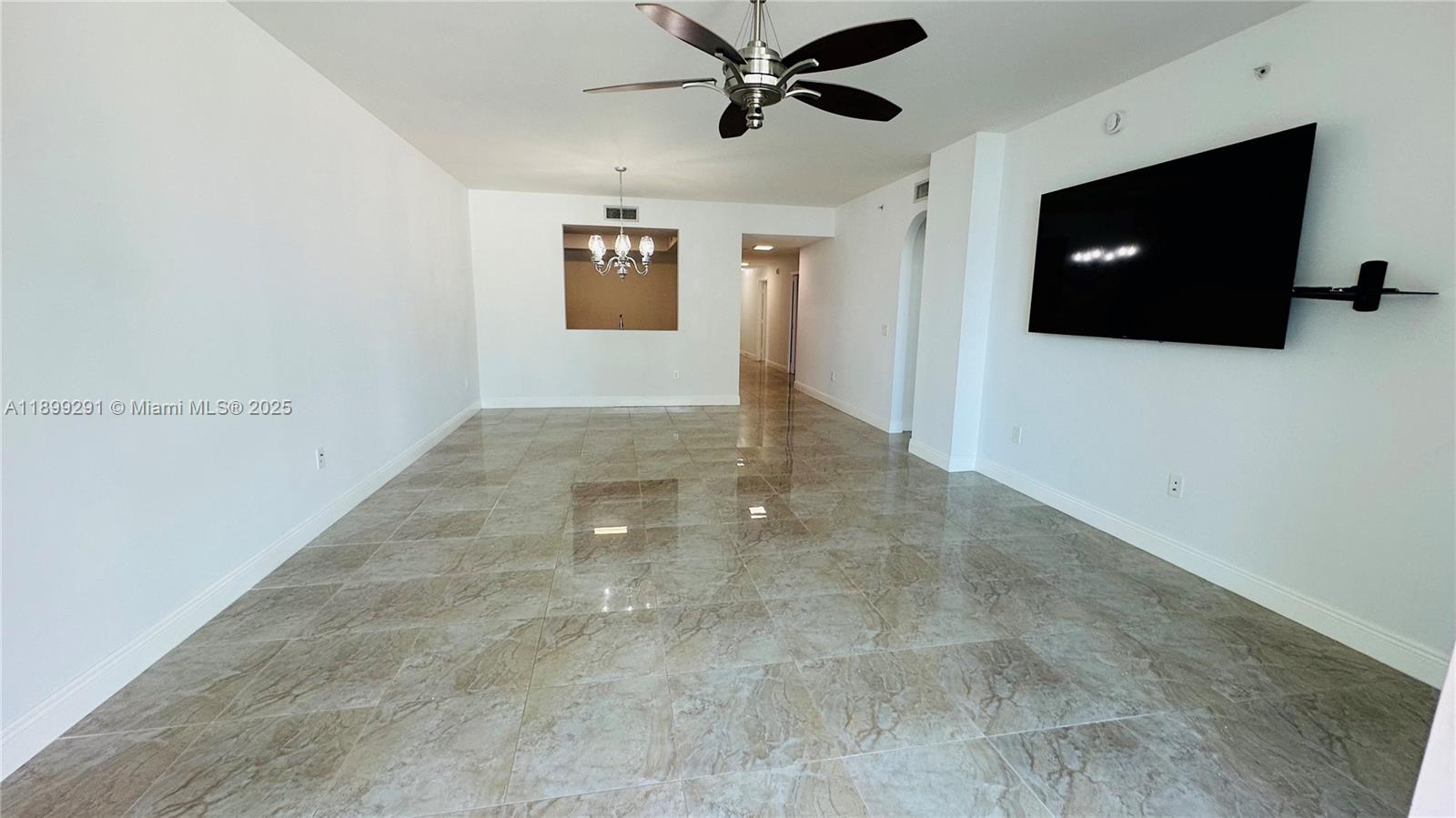 Photo of 3340 190th St  #403, Aventura, Florida, 33180 -