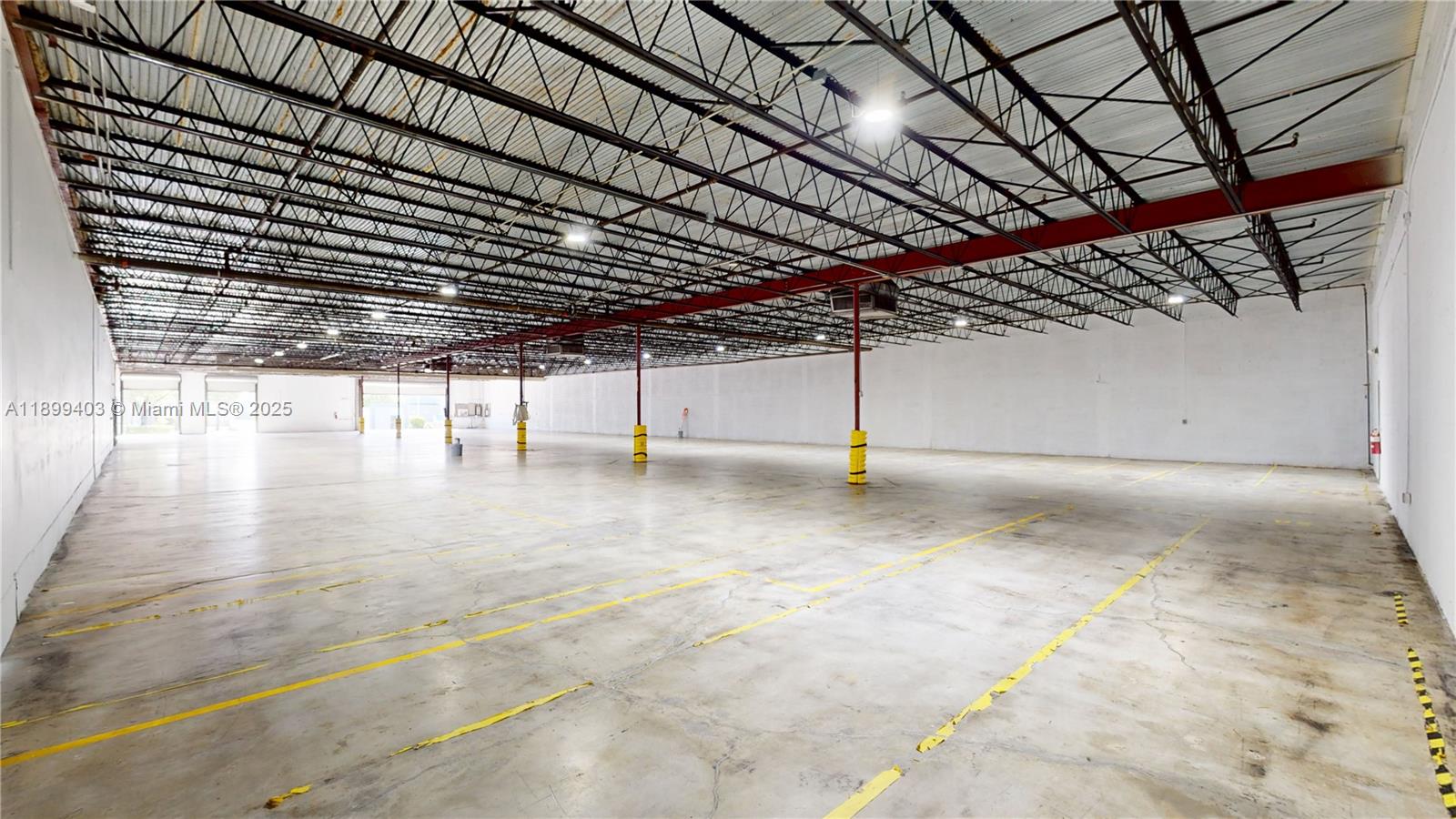 See details   /   sq. ft. $ 2025-10-20 0 Photo