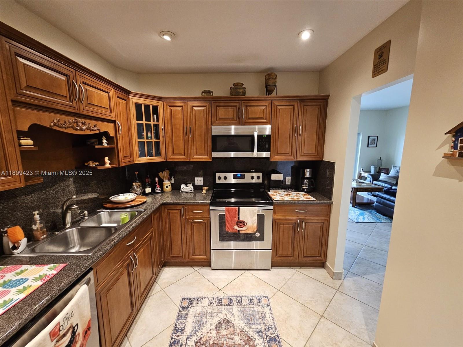 1015 2 / 2 1132 sq. ft. $ 2025-11-13 0 Photo
