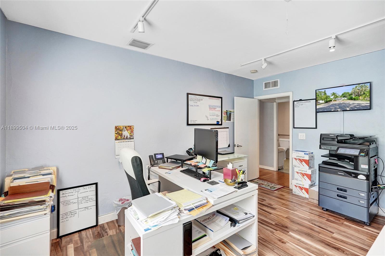 Подробнее / кв.футов $ 2025-10-20 0 Фото