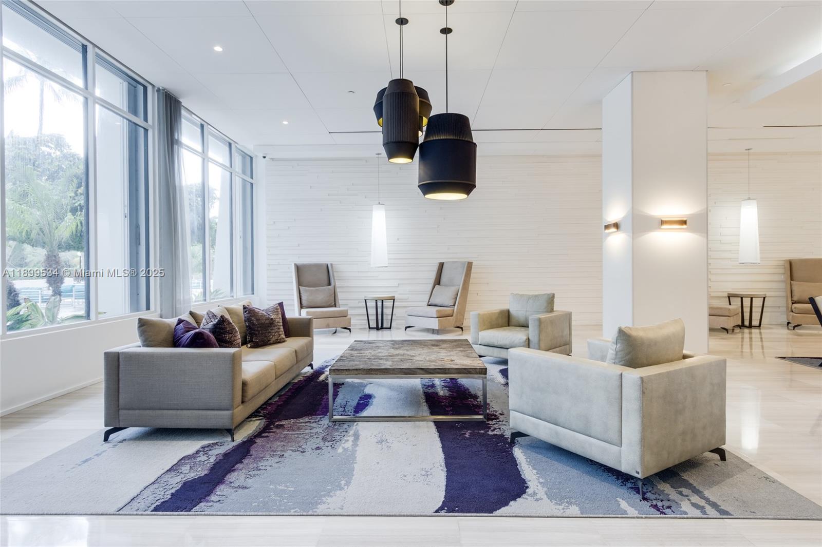 1102 1 / 2 991 sq. ft. $ 2025-10-20 0 Photo