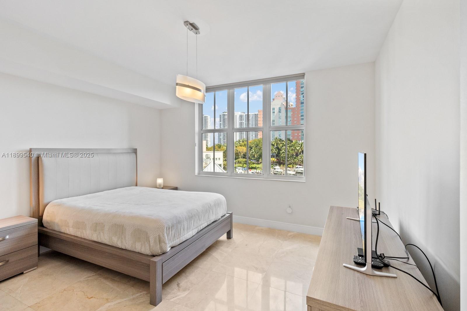 Photo of 3340 190th St  #405, Aventura, Florida, 33180 - 