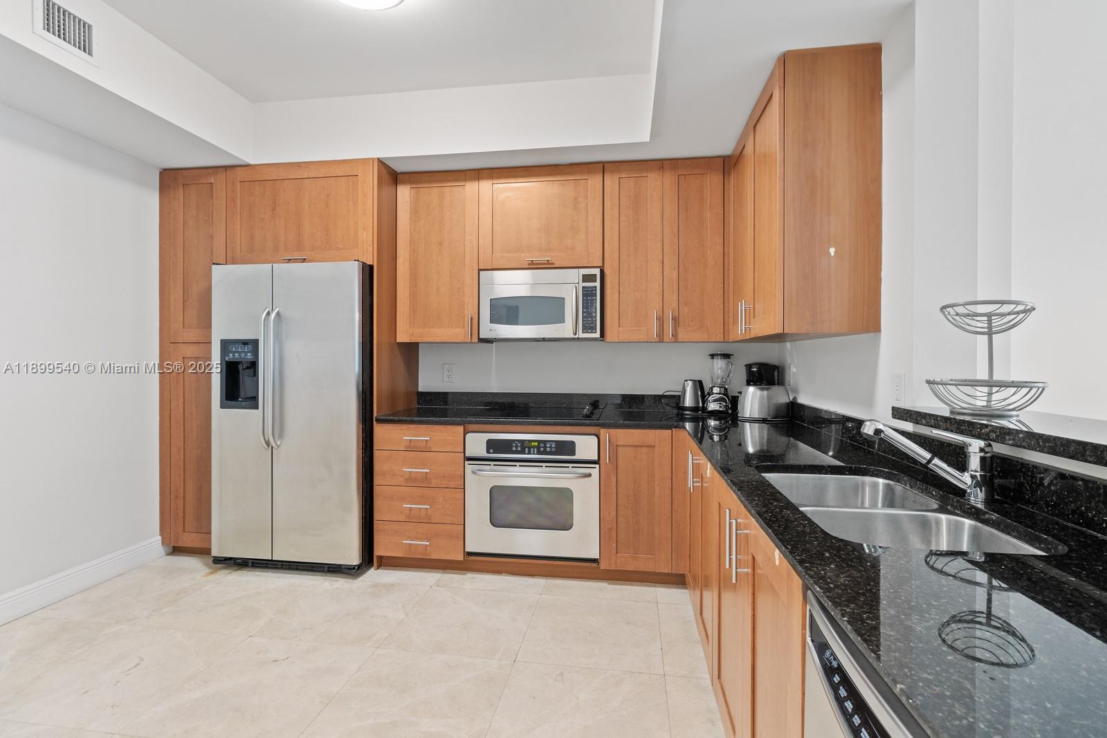 Photo of 3340 190th St  #405, Aventura, Florida, 33180 - 