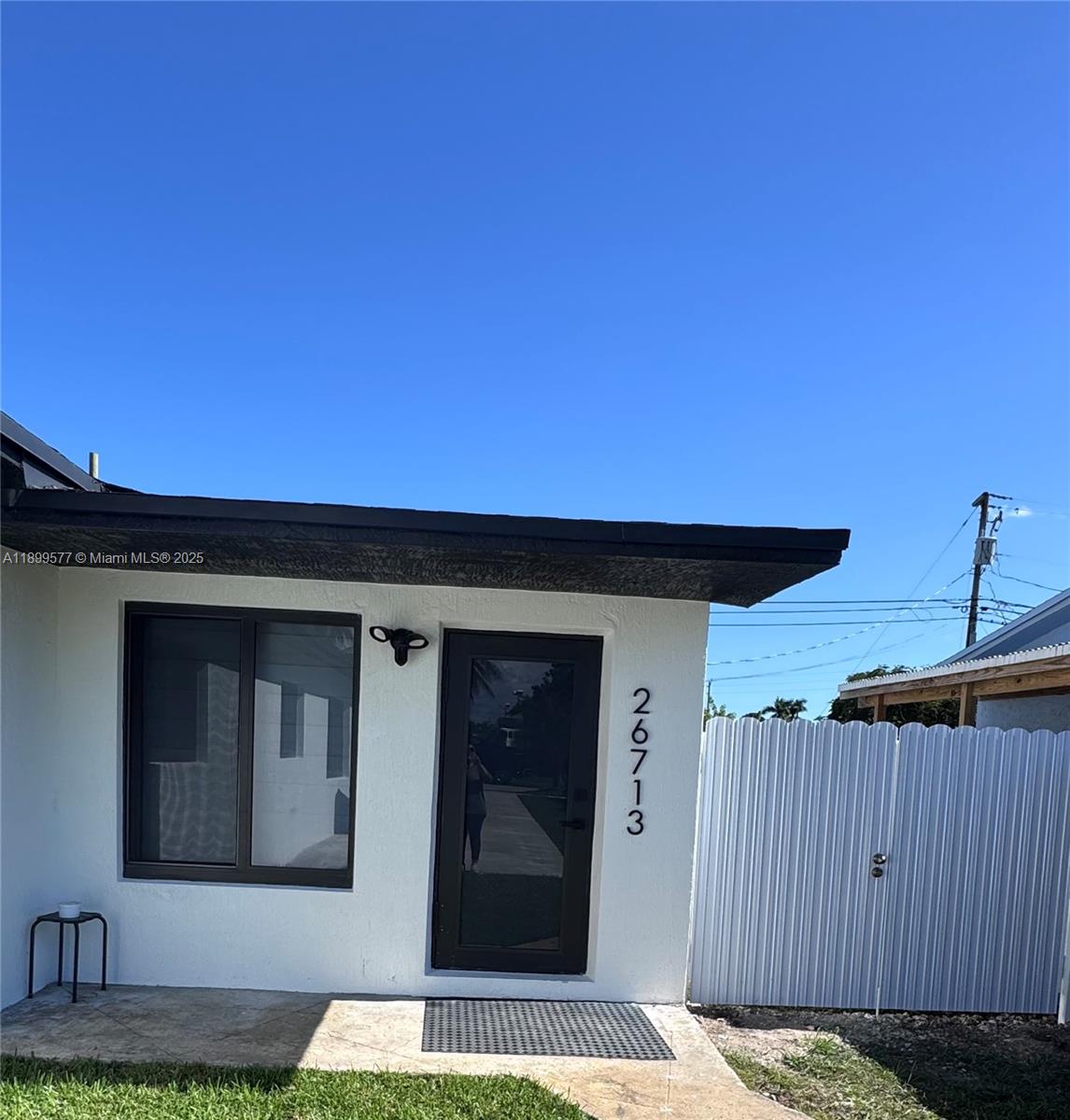   /  1596 sq. ft. $ 2025-10-20 0 Photo