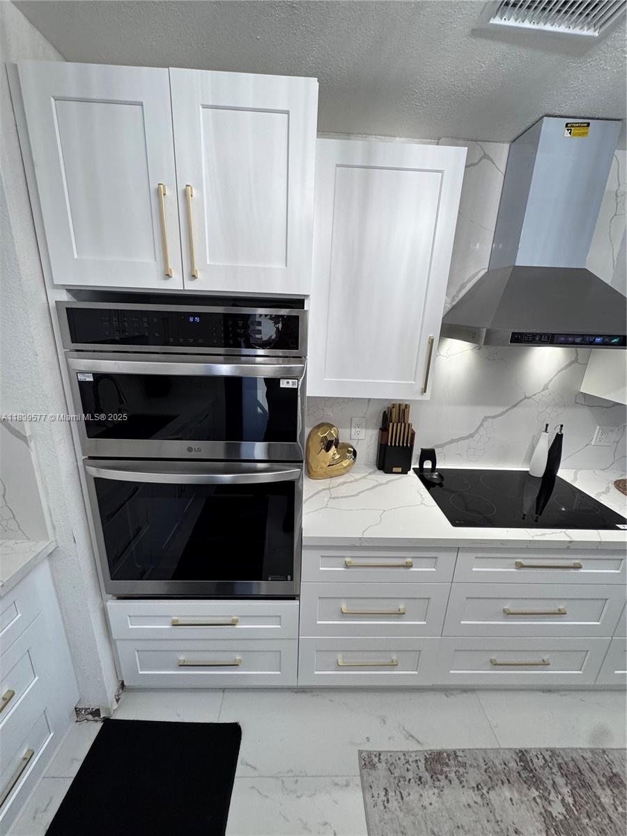   /  1596 sq. ft. $ 2025-10-20 0 Photo