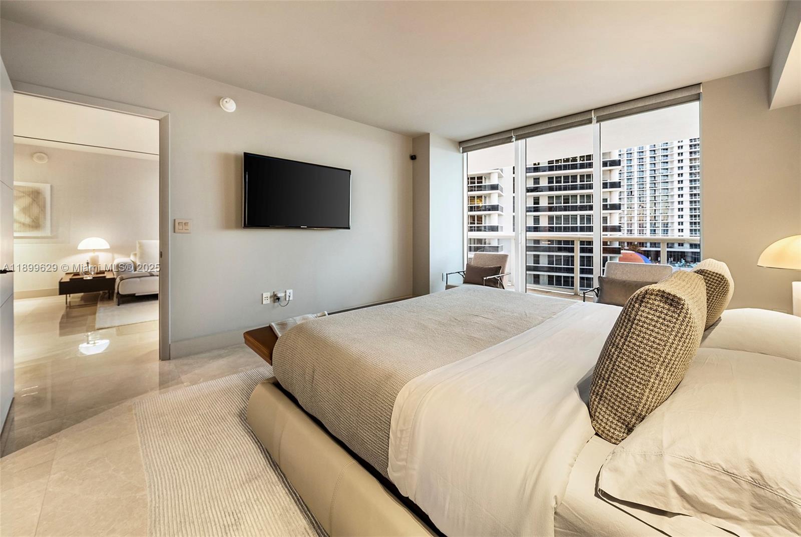 1810 2 / 2 1337 sq. ft. $ 2025-10-20 0 Photo