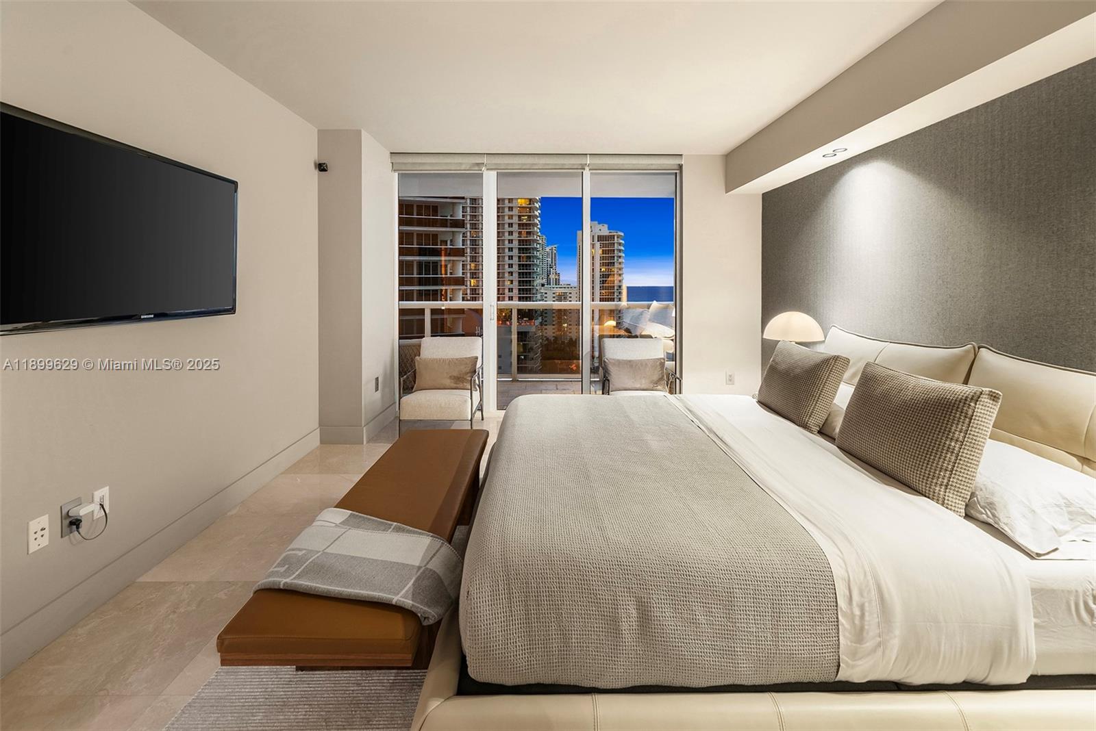 1810 2 / 2 1337 sq. ft. $ 2025-10-20 0 Photo