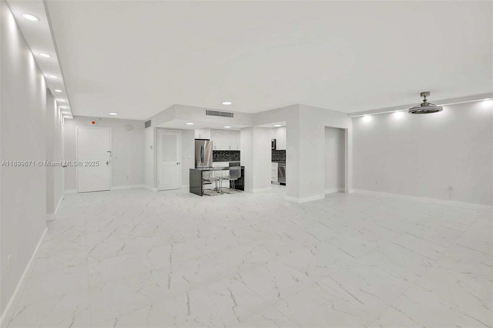 Photo of 9801 Collins Ave  #15X, Bal Harbour, Florida, 33154 - 