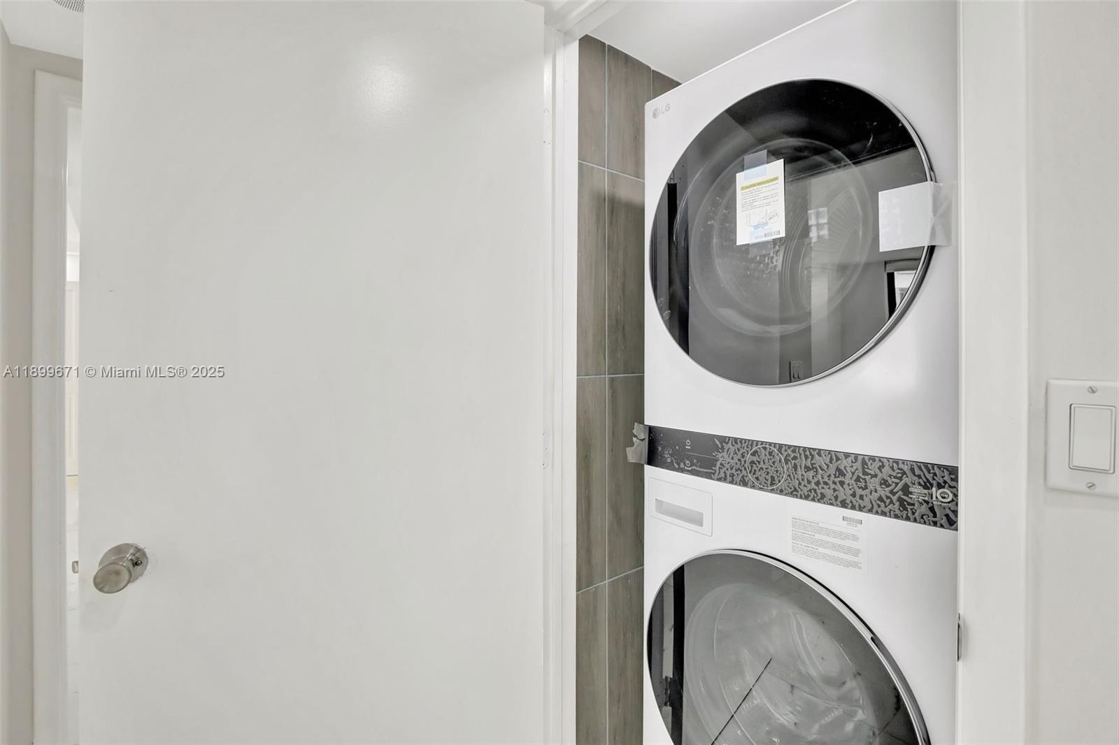 Photo of 9801 Collins Ave  #15X, Bal Harbour, Florida, 33154 - 