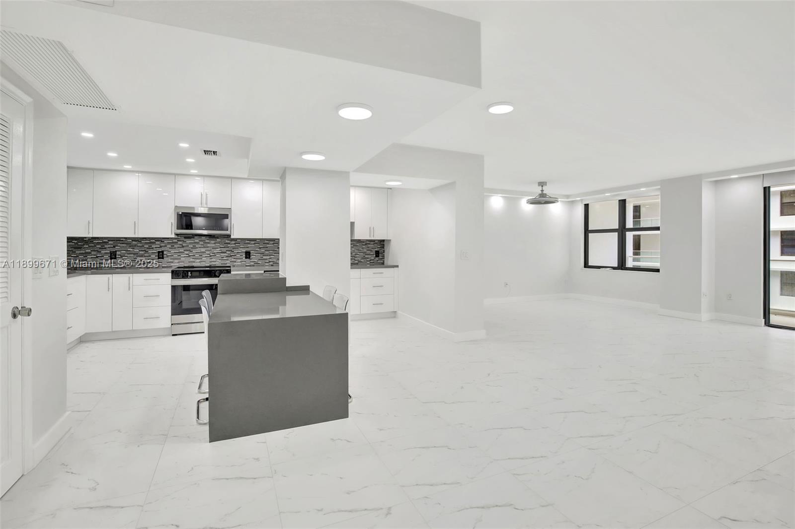 Photo of 9801 Collins Ave #15X, Bal Harbour, Florida, 33154 -