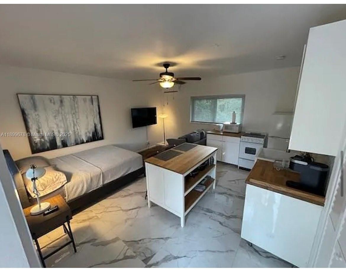 Подробнее   /  1526 кв.футов $ 2025-10-20 0 Фото