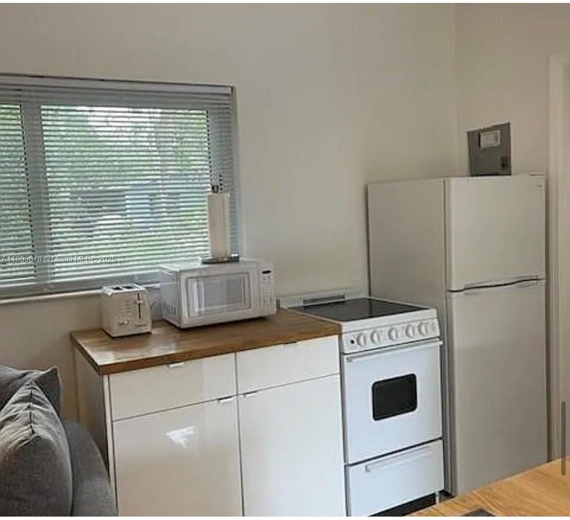 Подробнее   /  1526 кв.футов $ 2025-10-20 0 Фото