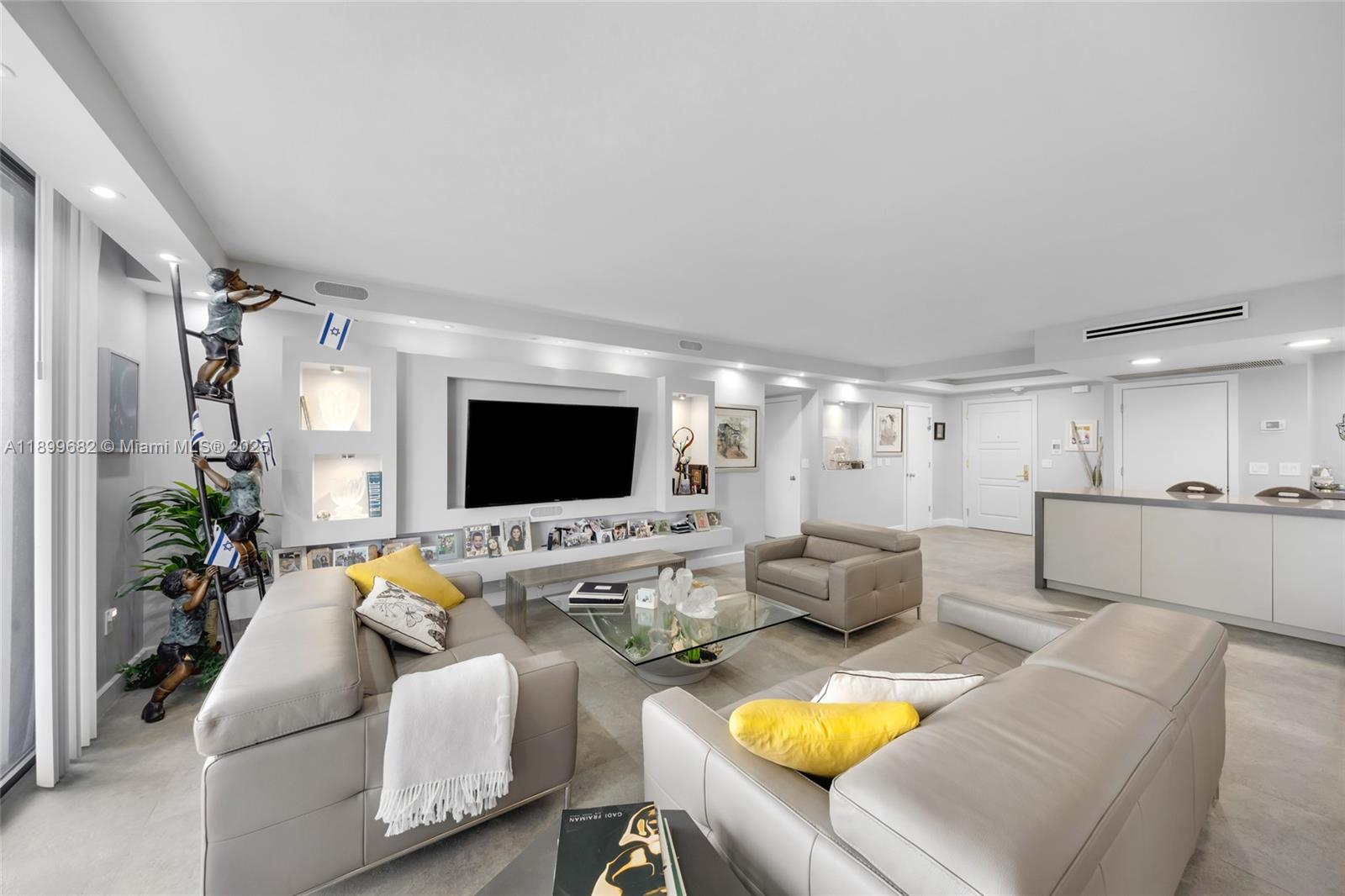 Photo of 9801 Collins Ave  #16U, Bal Harbour, Florida, 33154 - 