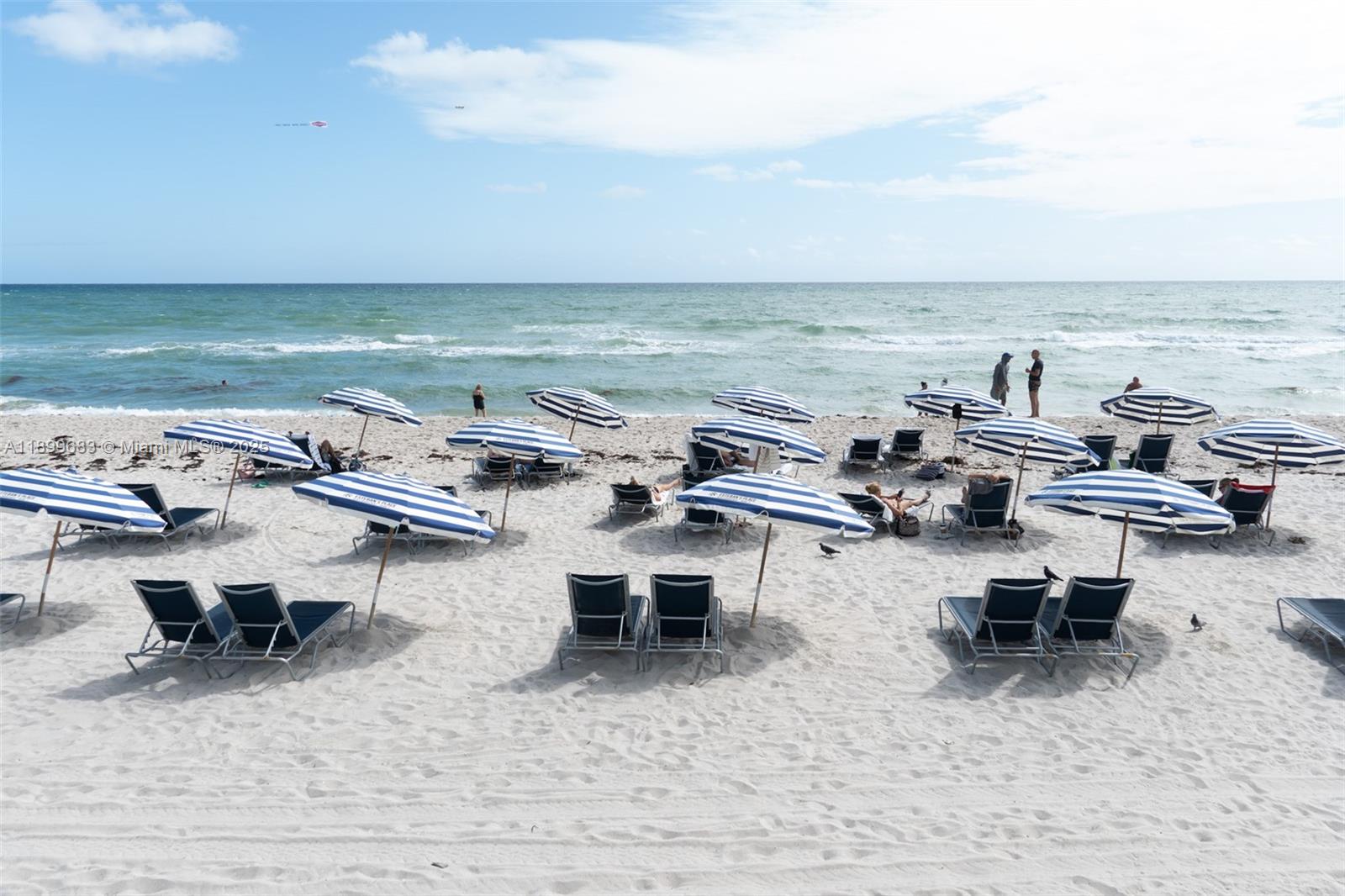 Photo of 3725 Ocean Dr  #1021, Hollywood, Florida, 33019 -