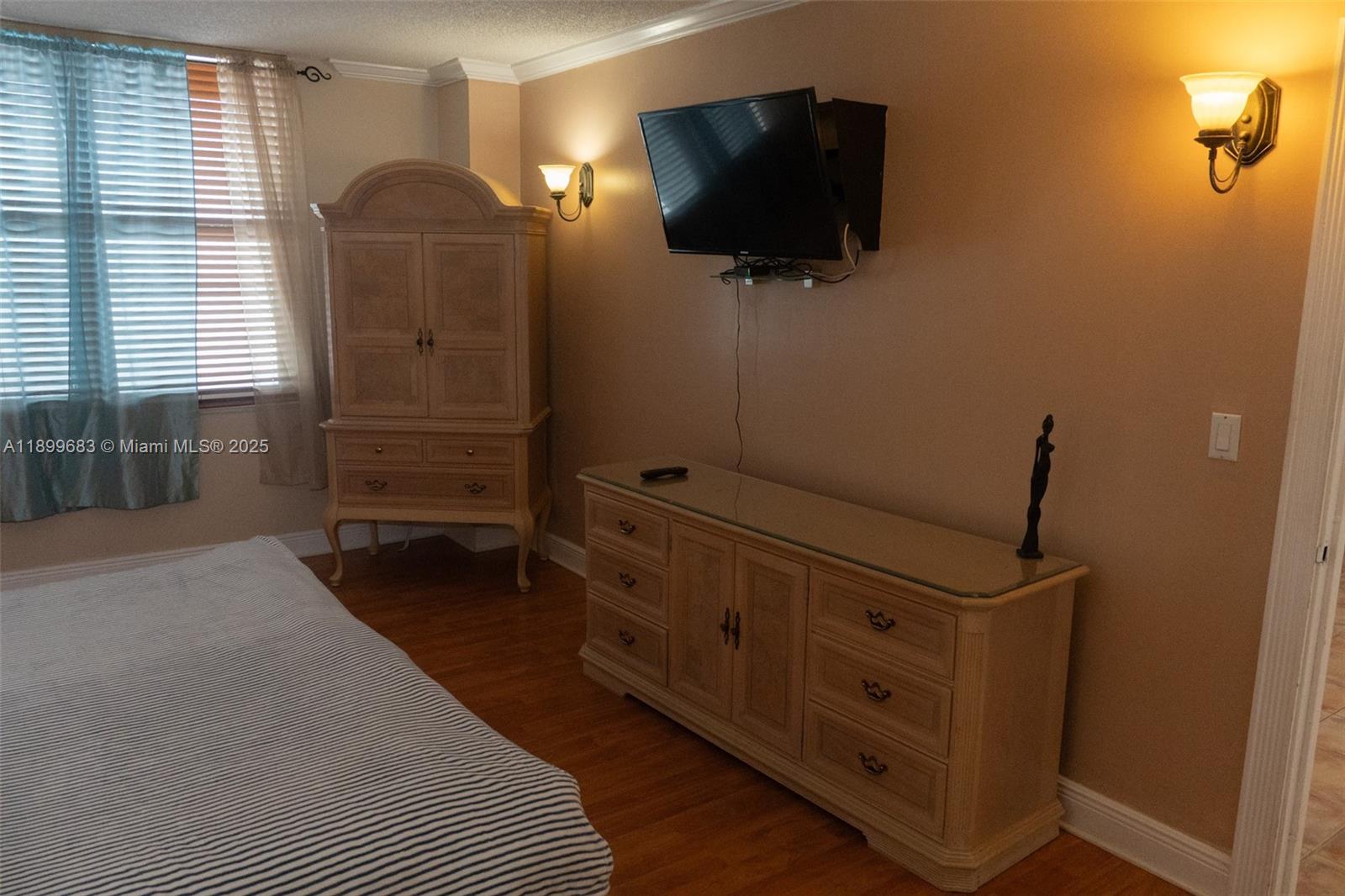 Photo of 3725 Ocean Dr  #1021, Hollywood, Florida, 33019 -