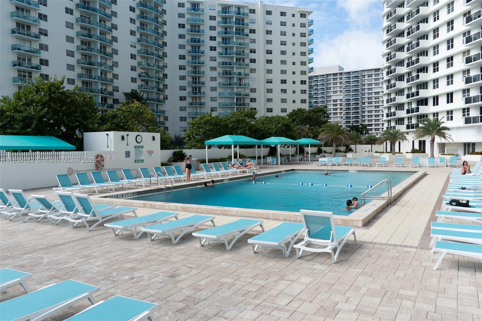 Photo of 3725 Ocean Dr  #1021, Hollywood, Florida, 33019 -