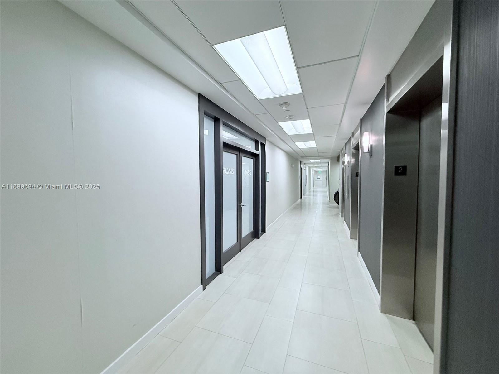 Ver detalles 208 / sq. ft. $ 2025-10-21 0 foto