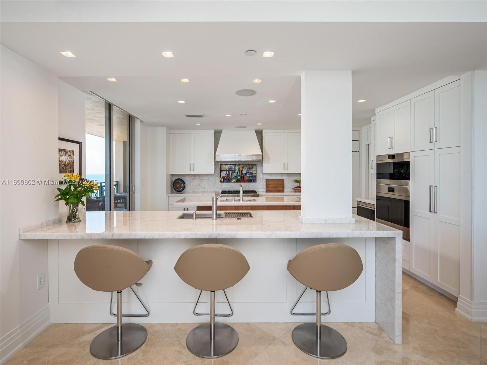 Photo of 3501 Ocean Dr  #6E, Hollywood, Florida, 33019 -