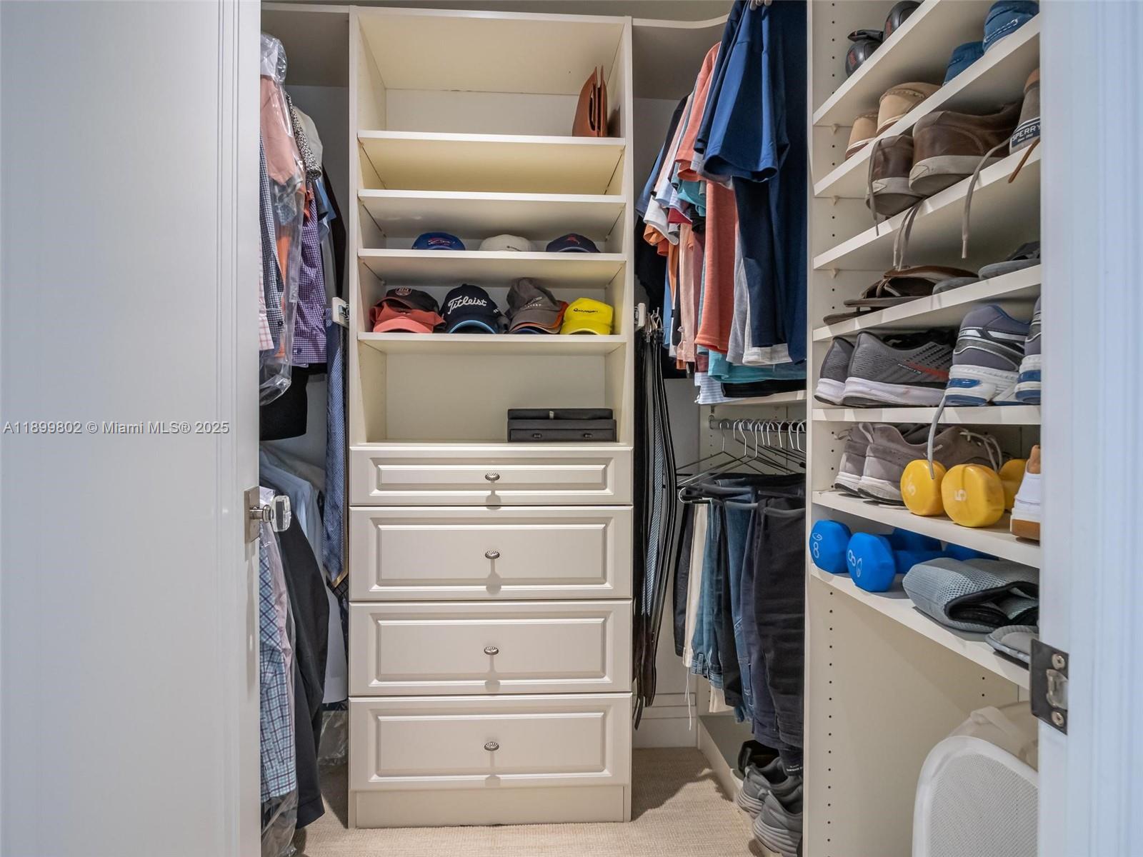 Photo of 3501 Ocean Dr  #6E, Hollywood, Florida, 33019 -