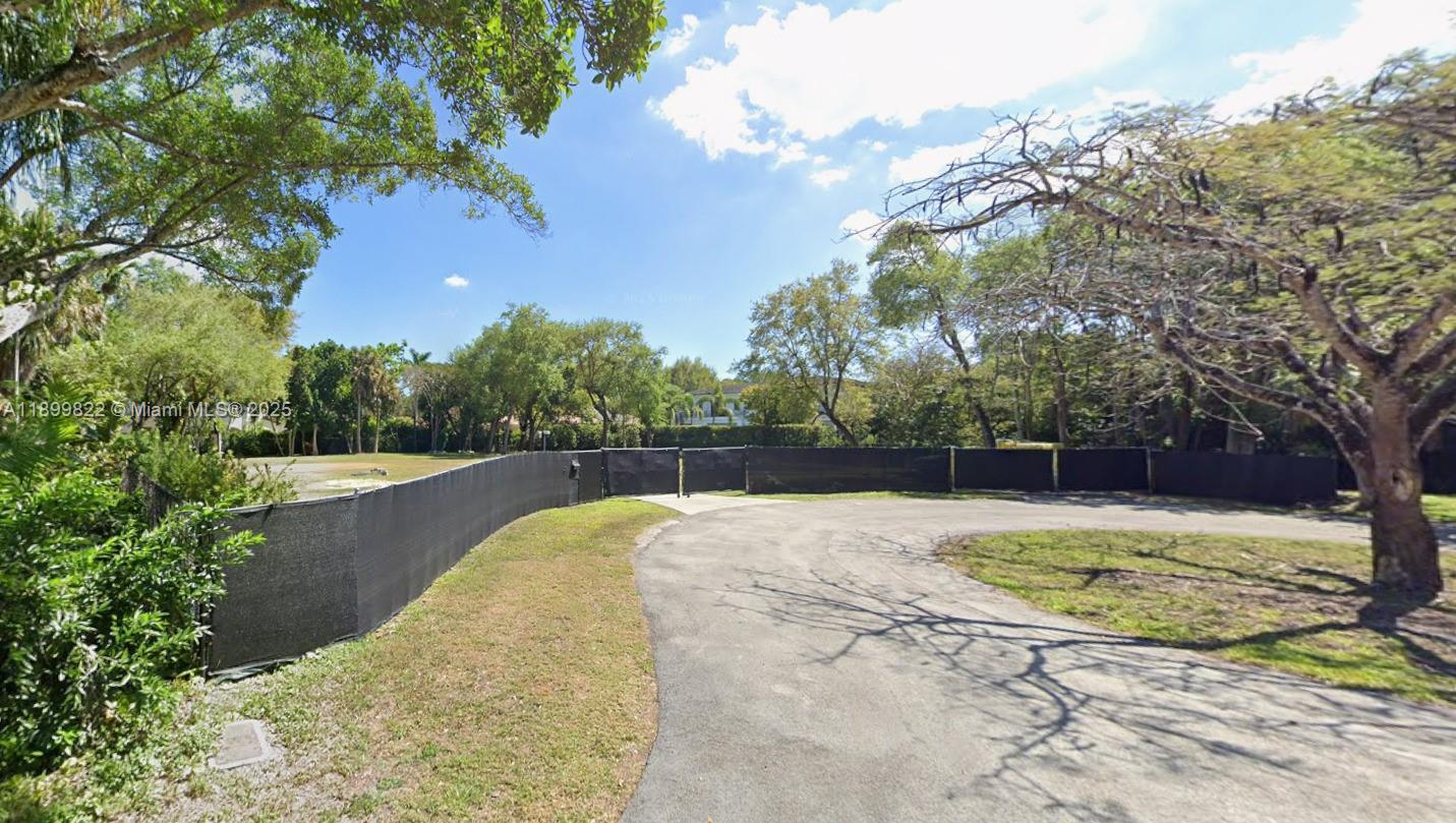 Ver detalles   /   sq. ft. $ 2025-10-21 0 foto