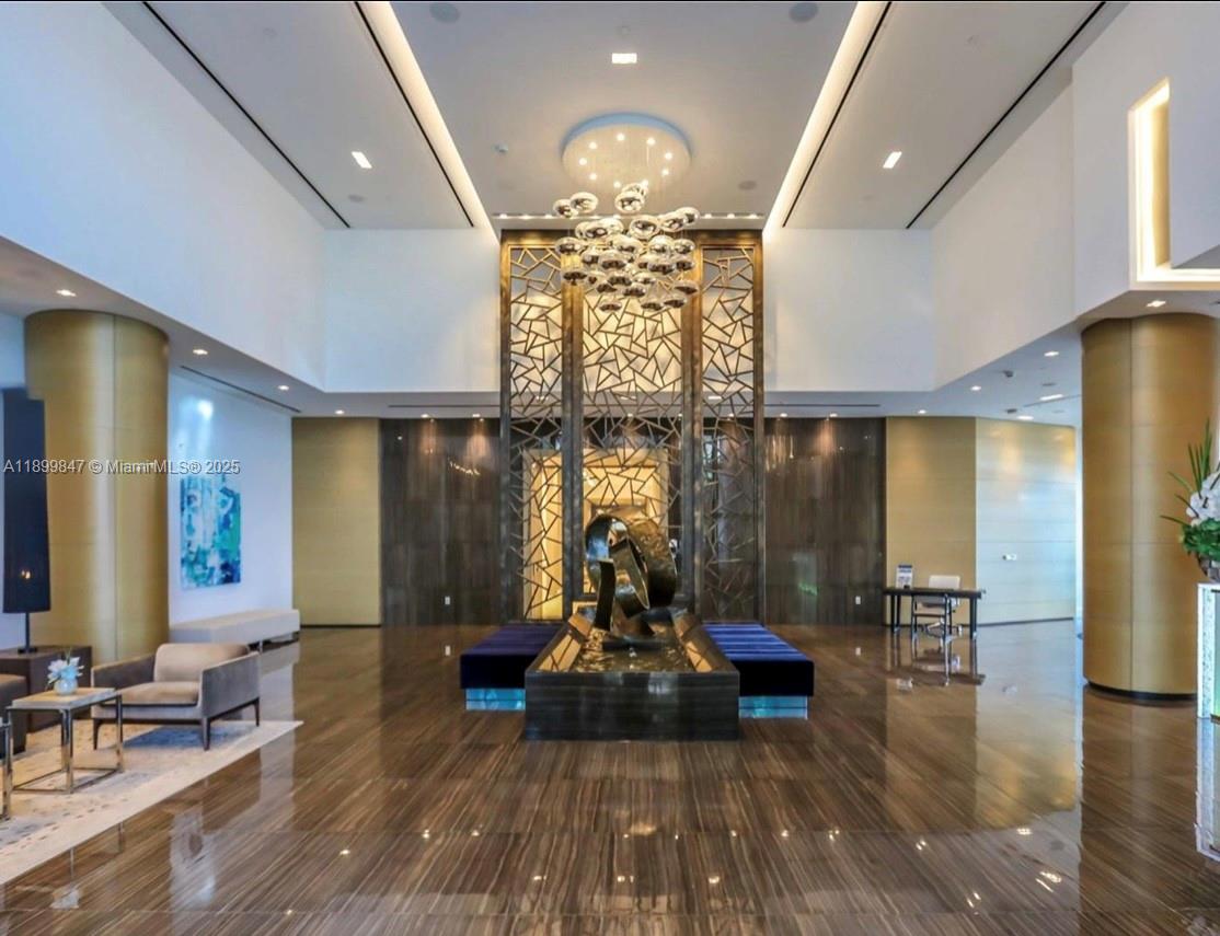 Photo of 17111 Biscayne Blvd #409, North Miami Beach, Florida, 33160 -