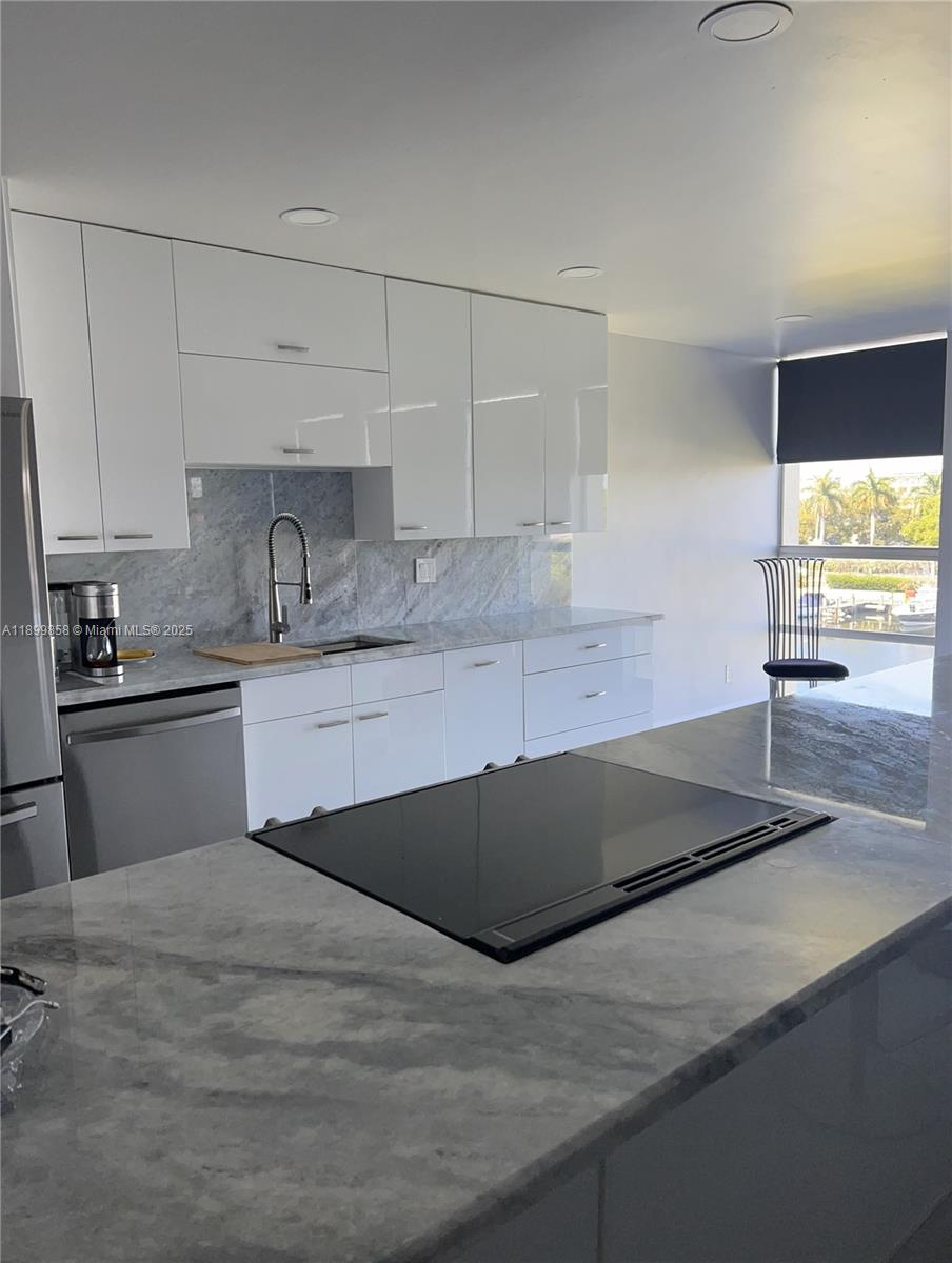 Photo of 601 Three Islands Blvd  #404, Hallandale Beach, Florida, 33009 -