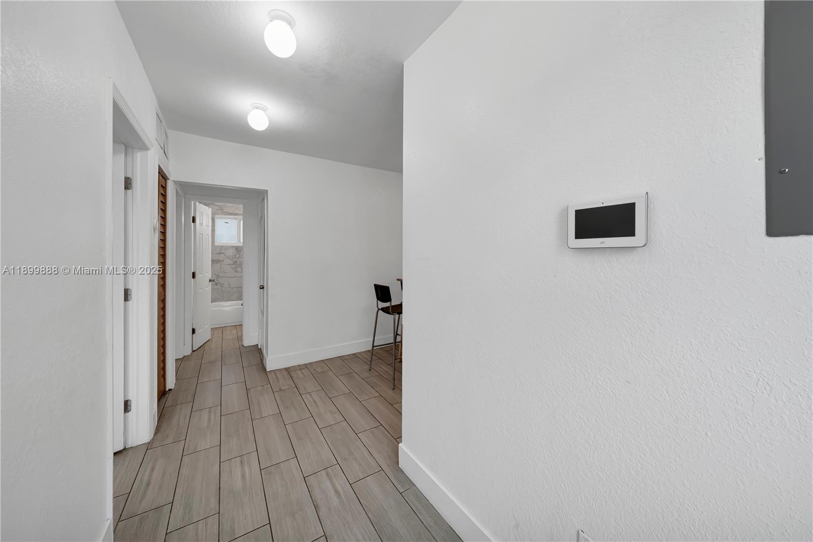 Ver detalles   /  1378 sq. ft. $ 2025-10-21 0 foto