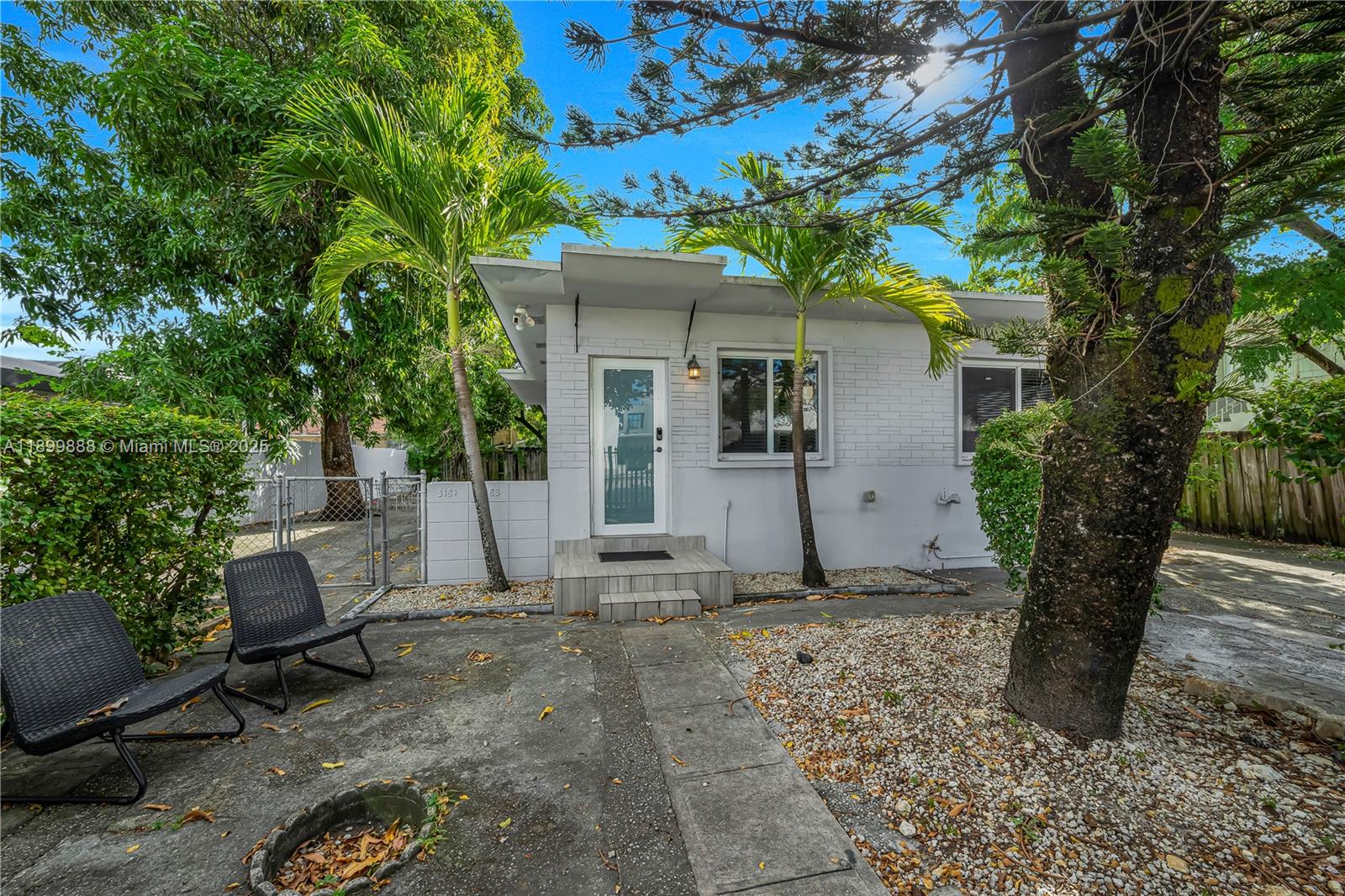 Ver detalles   /  1378 sq. ft. $ 2025-10-21 0 foto