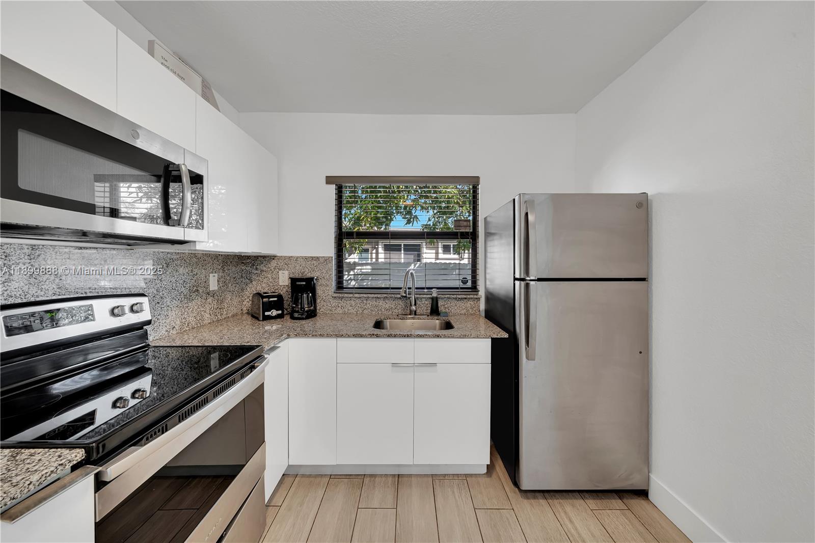 Ver detalles   /  1378 sq. ft. $ 2025-10-21 0 foto