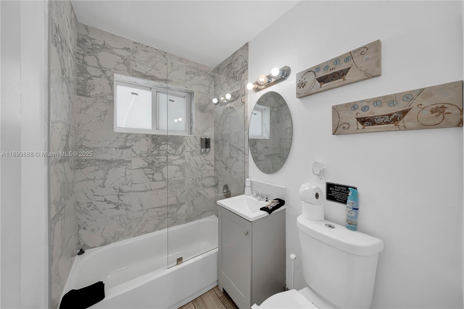 Ver detalles   /  1378 sq. ft. $ 2025-10-21 0 foto