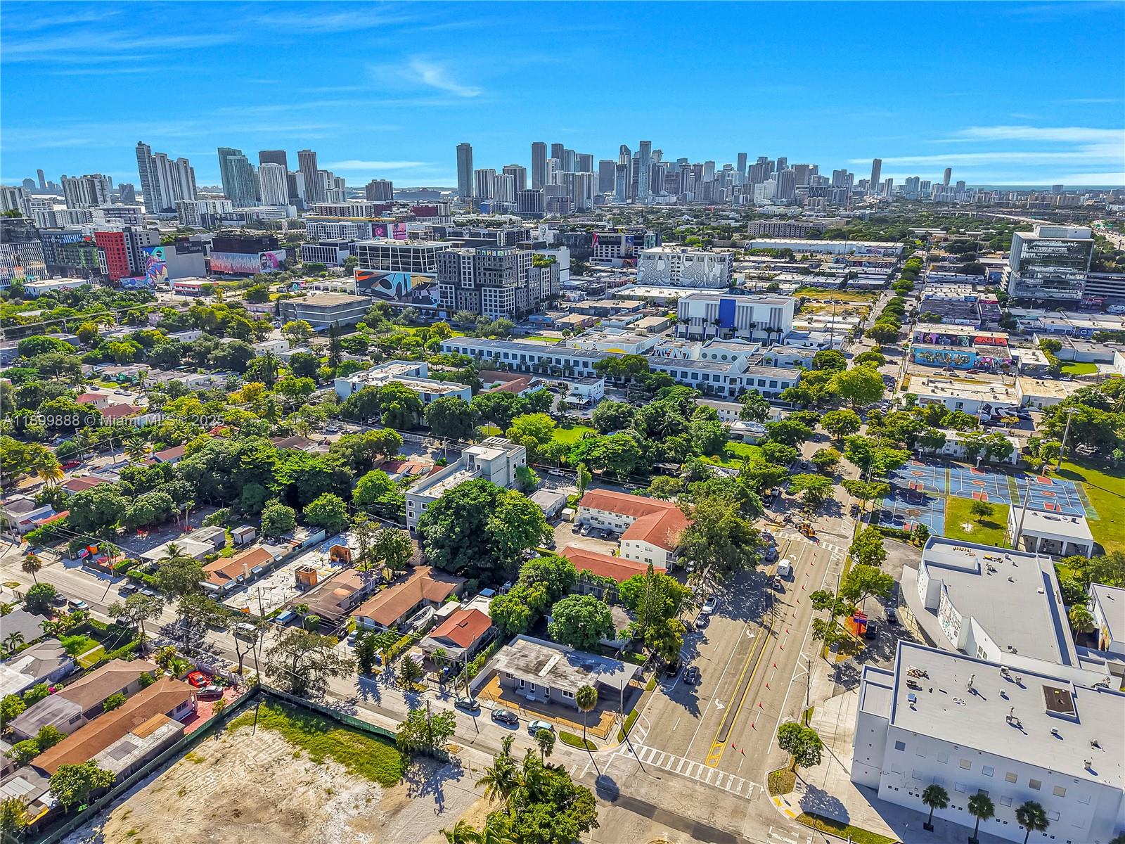 Ver detalles   /  1378 sq. ft. $ 2025-10-21 0 foto